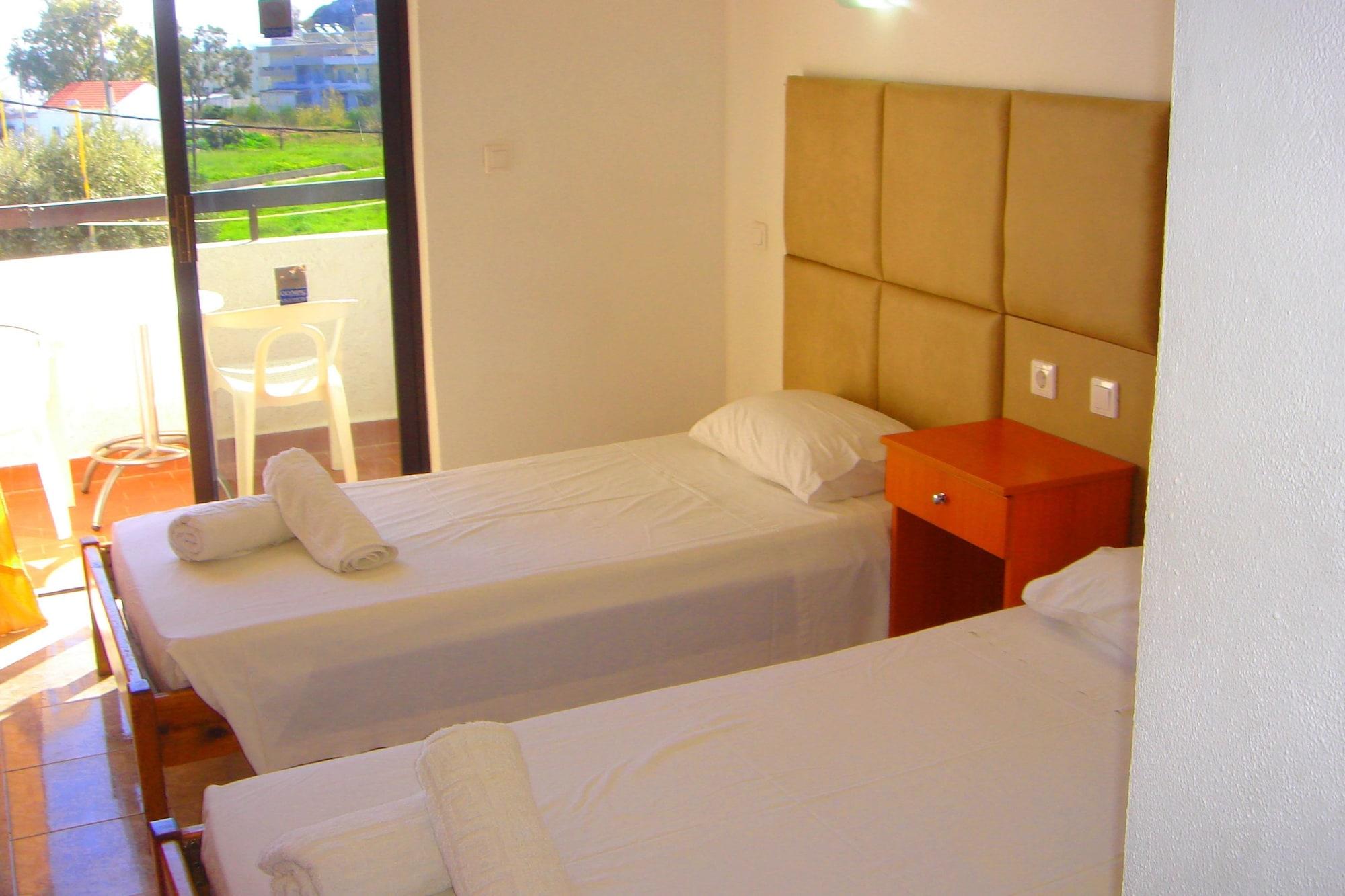 Aparthotel Butterfly Studios, 2*
