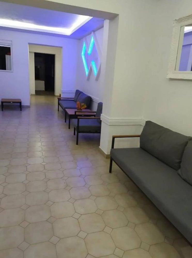 Aparthotel Butterfly Studios, Faliraki
