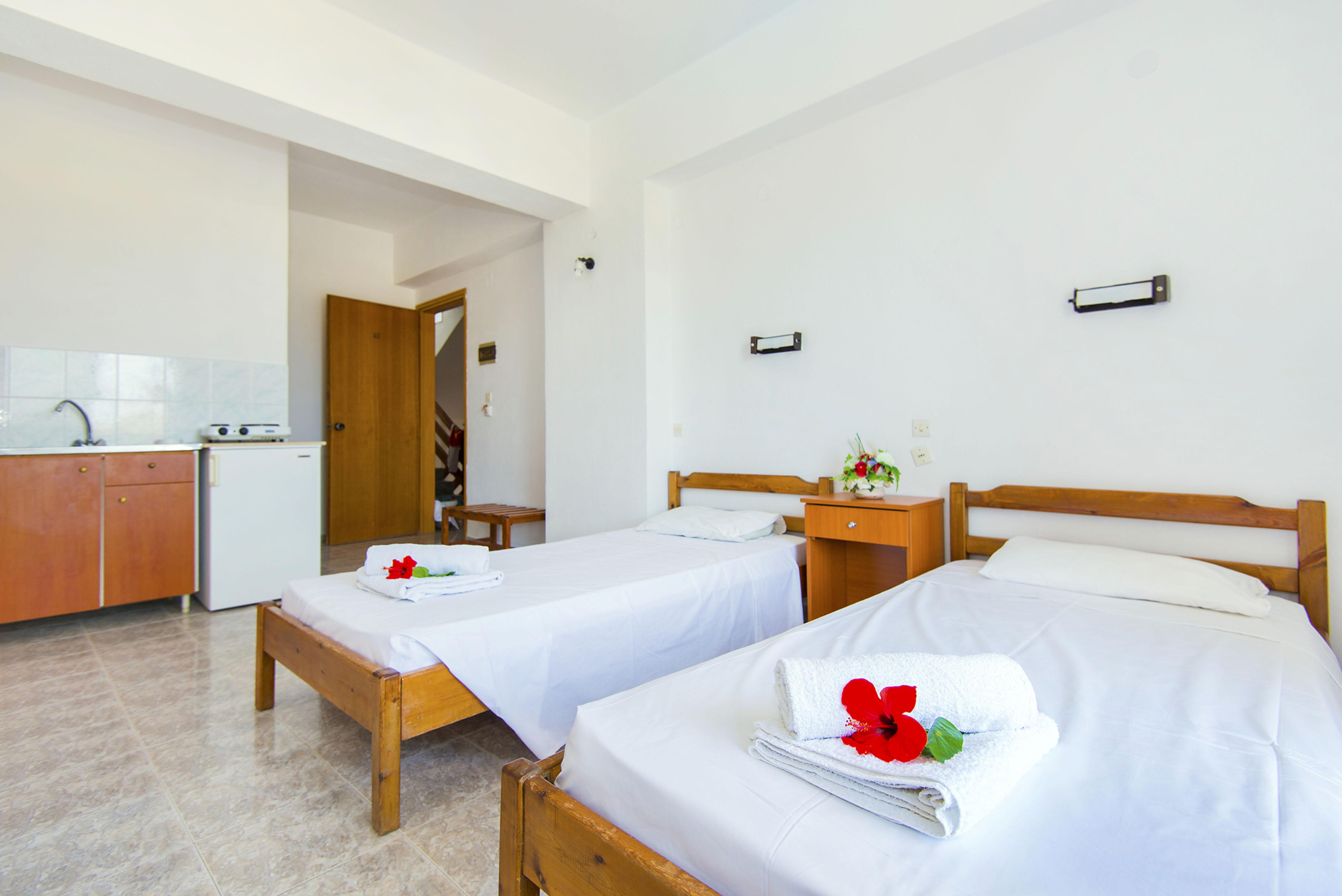 Butterfly Studios, 2*